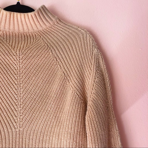H&M Nude Ribbed Mock Neck Sweater - Picture 4 of 4
